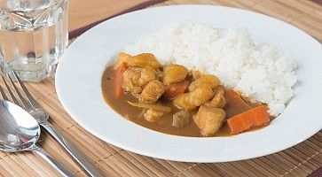 Piatto di curry rice.