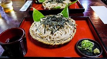 Zaru soba al ristorante Ebisu Honten a Takayama.